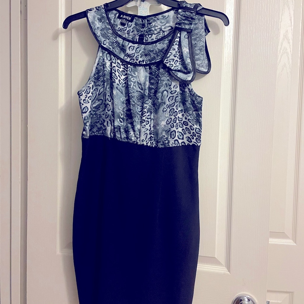 A. Byers Dress Size 11